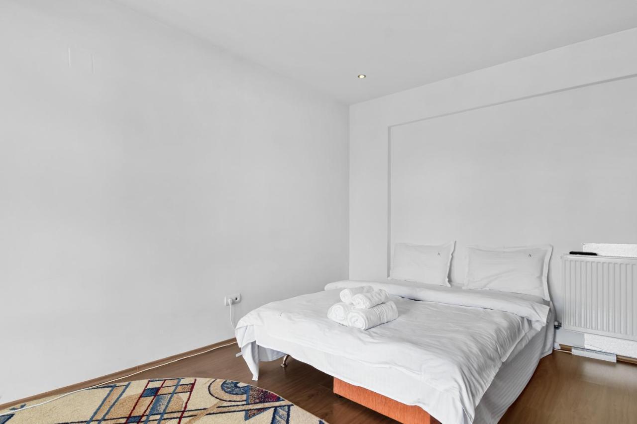 Cozy Montain Studio Apartment Sinaia Ngoại thất bức ảnh